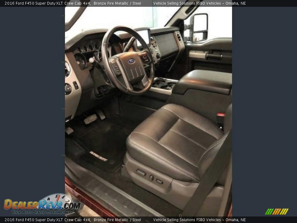 Steel Interior - 2016 Ford F450 Super Duty XLT Crew Cab 4x4 Photo #2