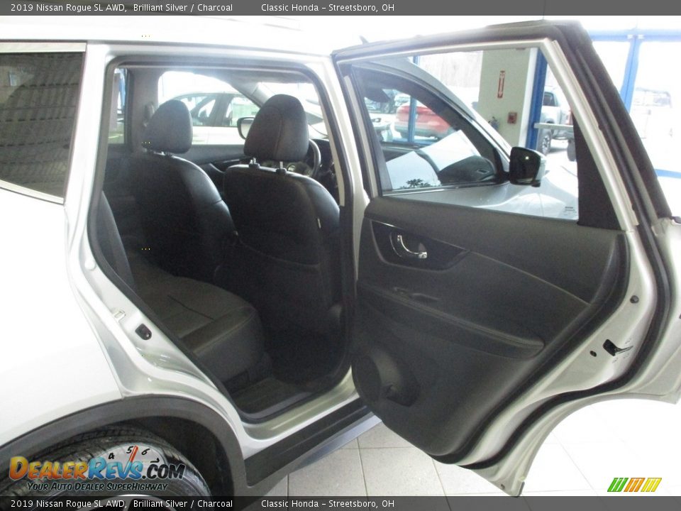 2019 Nissan Rogue SL AWD Brilliant Silver / Charcoal Photo #21