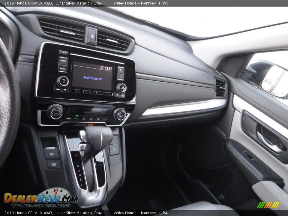 2019 Honda CR-V LX AWD Lunar Silver Metallic / Gray Photo #15