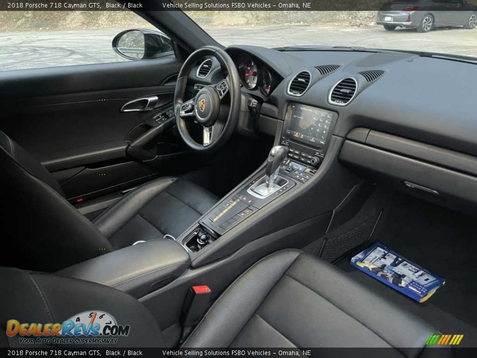 Dashboard of 2018 Porsche 718 Cayman GTS Photo #3