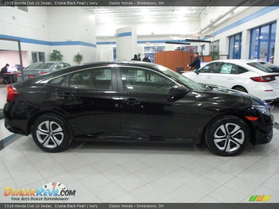 2018 Honda Civic LX Sedan Crystal Black Pearl / Ivory Photo #4