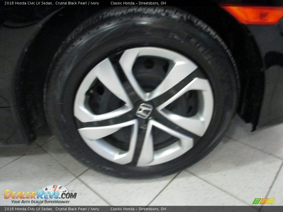 2018 Honda Civic LX Sedan Crystal Black Pearl / Ivory Photo #5