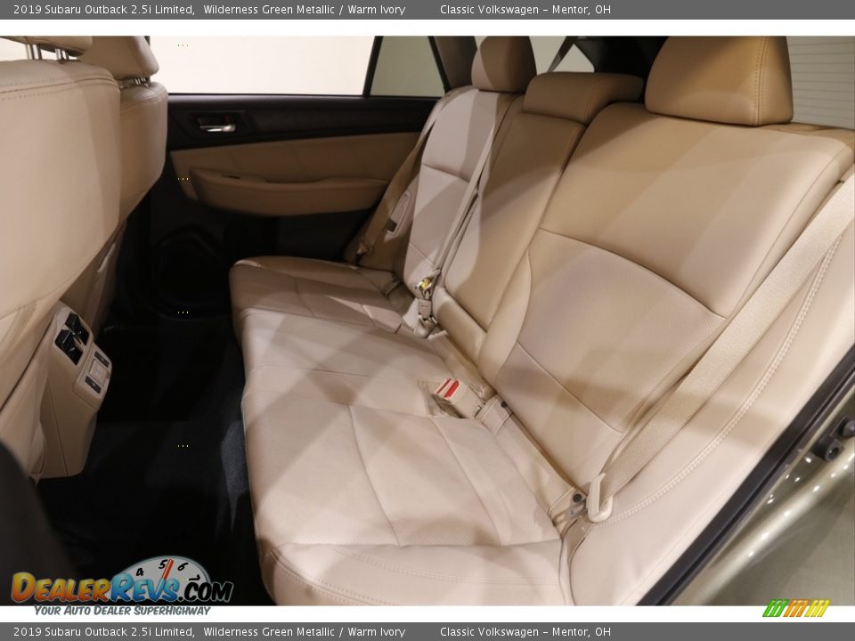 2019 Subaru Outback 2.5i Limited Wilderness Green Metallic / Warm Ivory Photo #17