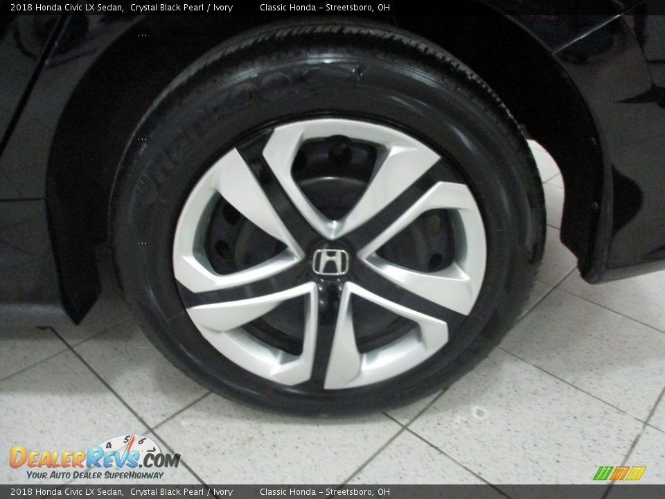 2018 Honda Civic LX Sedan Crystal Black Pearl / Ivory Photo #11