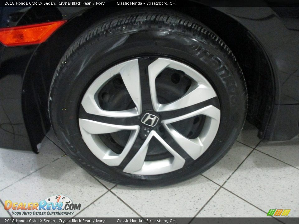 2018 Honda Civic LX Sedan Crystal Black Pearl / Ivory Photo #12