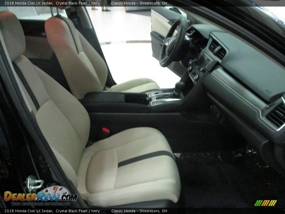 2018 Honda Civic LX Sedan Crystal Black Pearl / Ivory Photo #16