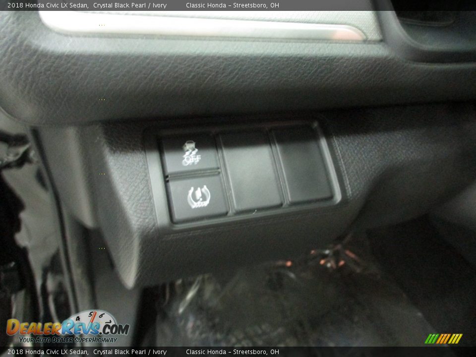 2018 Honda Civic LX Sedan Crystal Black Pearl / Ivory Photo #28