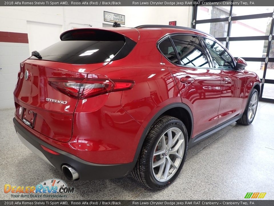 2018 Alfa Romeo Stelvio Ti Sport AWD Rosso Alfa (Red) / Black/Black Photo #4