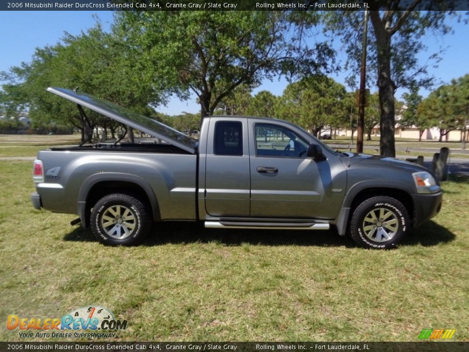 2006 Mitsubishi Raider DuroCross Extended Cab 4x4 Granite Gray / Slate Gray Photo #11