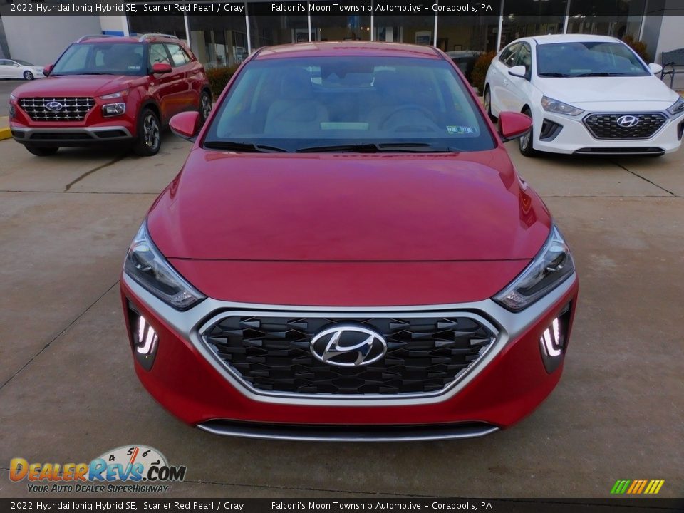 2022 Hyundai Ioniq Hybrid SE Scarlet Red Pearl / Gray Photo #8