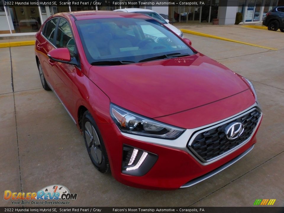 2022 Hyundai Ioniq Hybrid SE Scarlet Red Pearl / Gray Photo #9