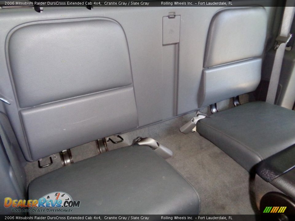 Rear Seat of 2006 Mitsubishi Raider DuroCross Extended Cab 4x4 Photo #34