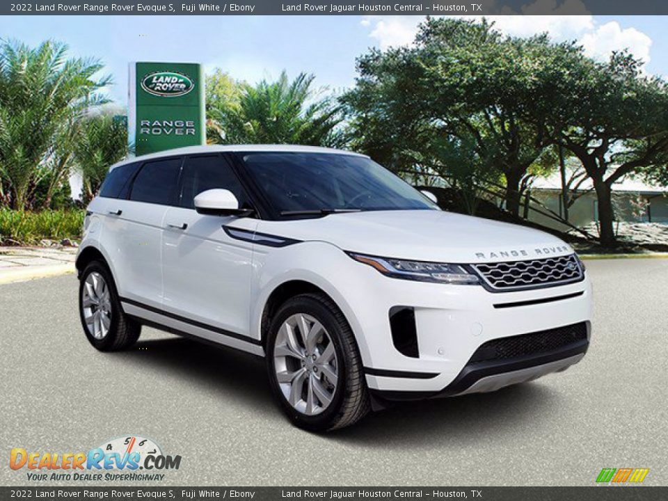 Front 3/4 View of 2022 Land Rover Range Rover Evoque S Photo #12