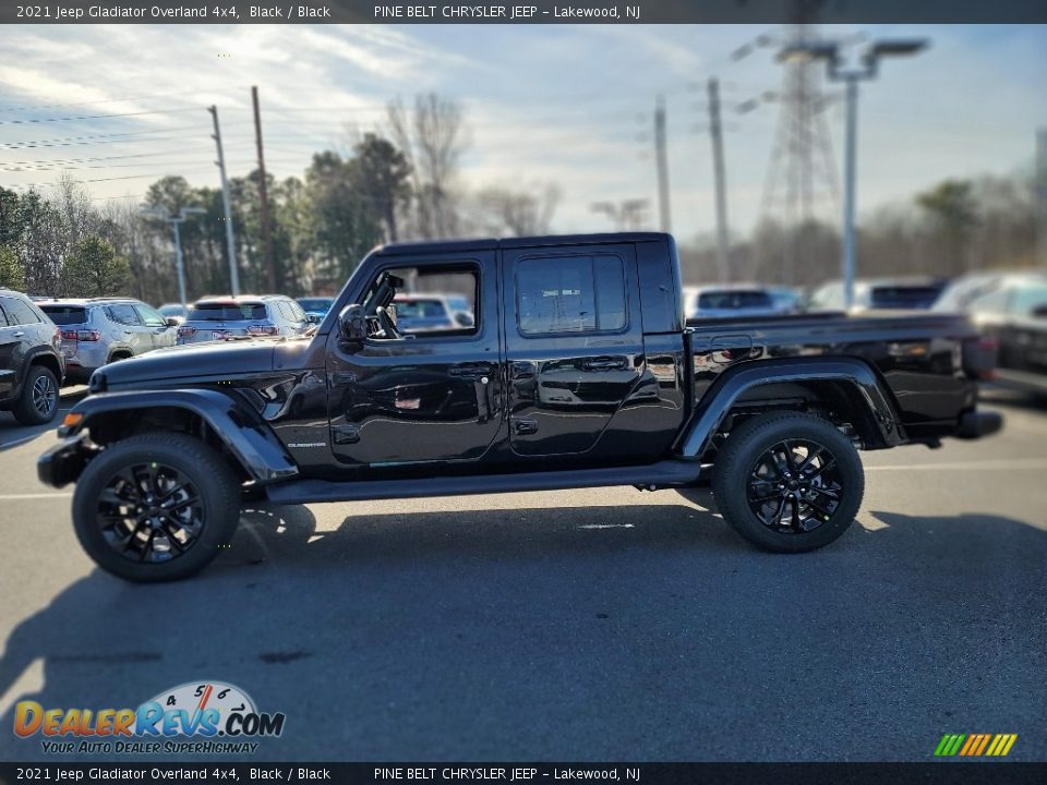 2021 Jeep Gladiator Overland 4x4 Black / Black Photo #3