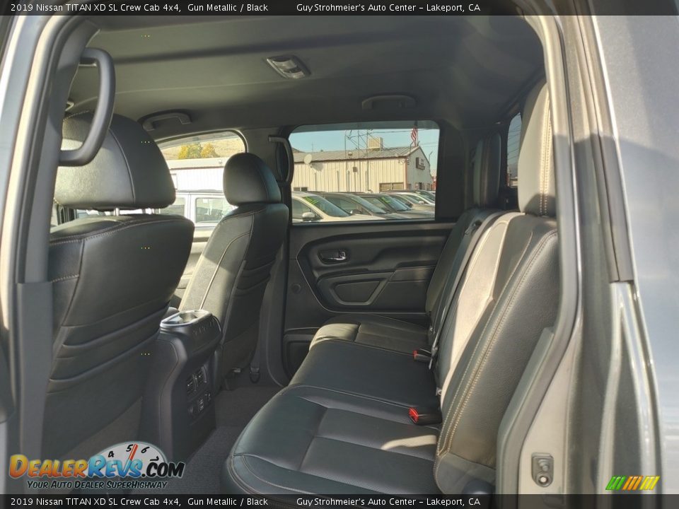 2019 Nissan TITAN XD SL Crew Cab 4x4 Gun Metallic / Black Photo #6
