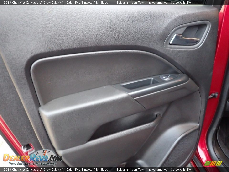 Door Panel of 2019 Chevrolet Colorado LT Crew Cab 4x4 Photo #20