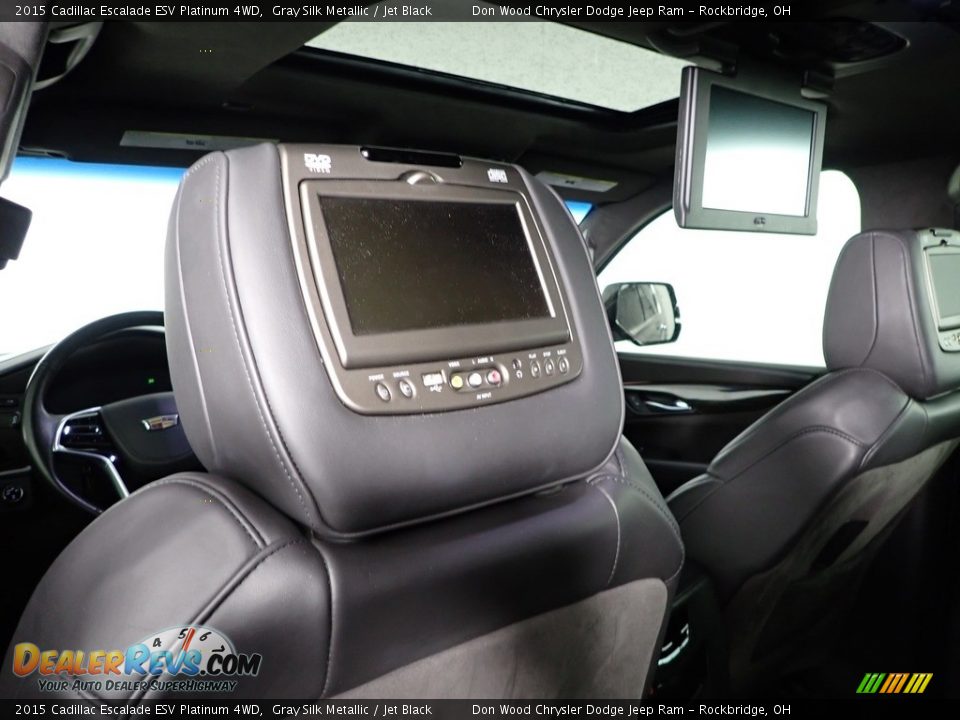 2015 Cadillac Escalade ESV Platinum 4WD Gray Silk Metallic / Jet Black Photo #4