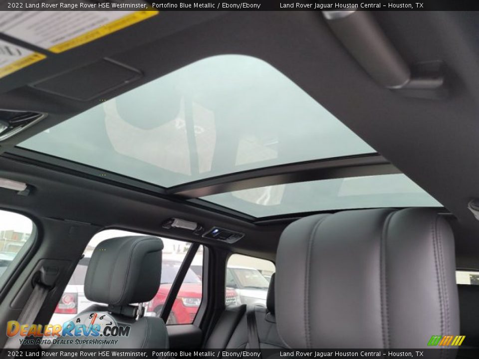 Sunroof of 2022 Land Rover Range Rover HSE Westminster Photo #24