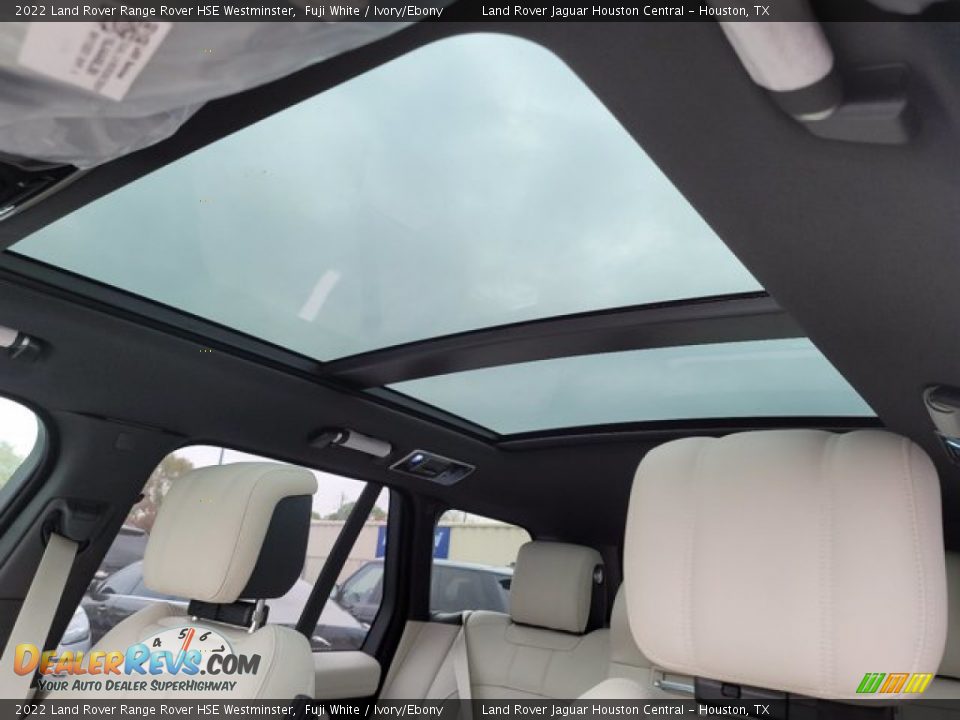 Sunroof of 2022 Land Rover Range Rover HSE Westminster Photo #24