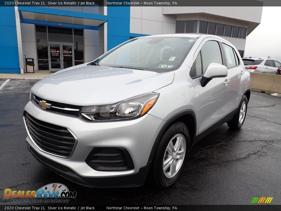 2020 Chevrolet Trax LS Silver Ice Metallic / Jet Black Photo #2