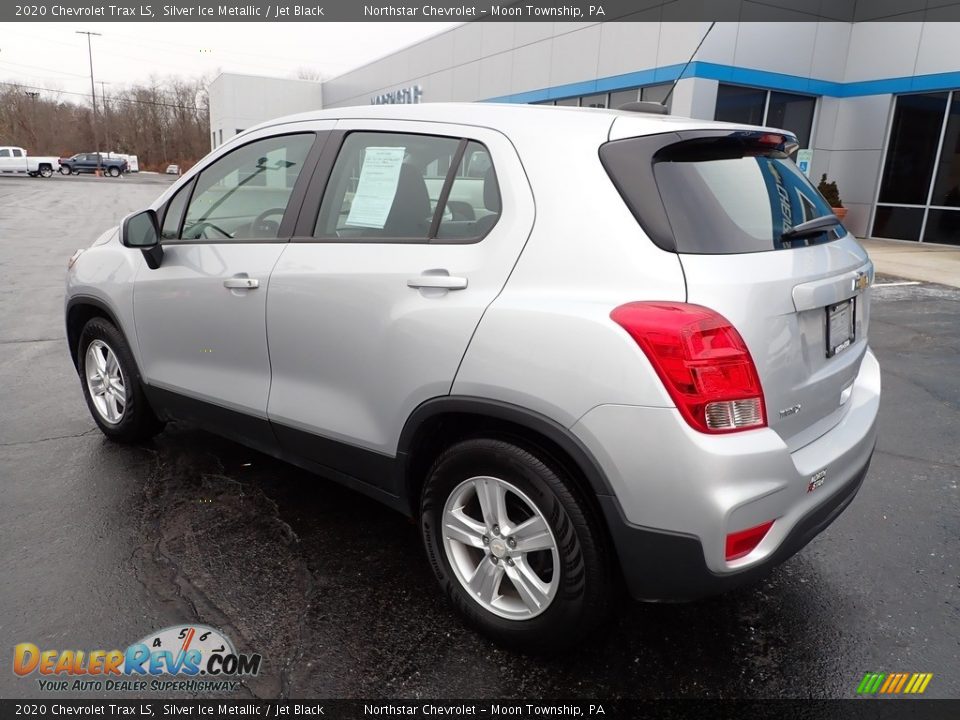 2020 Chevrolet Trax LS Silver Ice Metallic / Jet Black Photo #4