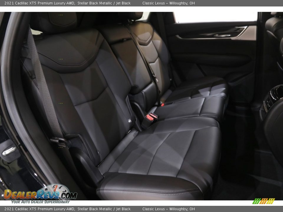 2021 Cadillac XT5 Premium Luxury AWD Stellar Black Metallic / Jet Black Photo #17