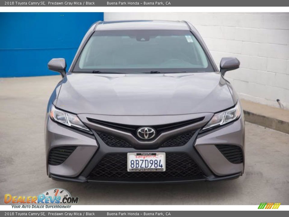 2018 Toyota Camry SE Predawn Gray Mica / Black Photo #7