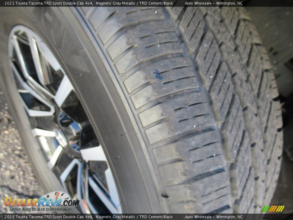 2021 Toyota Tacoma TRD Sport Double Cab 4x4 Magnetic Gray Metallic / TRD Cement/Black Photo #9
