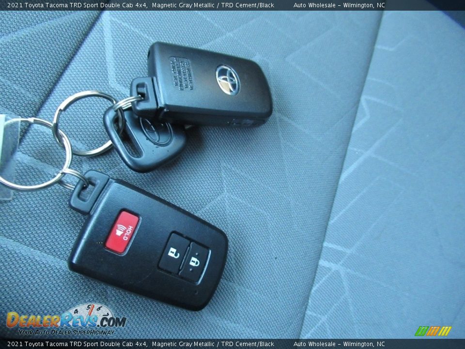 2021 Toyota Tacoma TRD Sport Double Cab 4x4 Magnetic Gray Metallic / TRD Cement/Black Photo #20