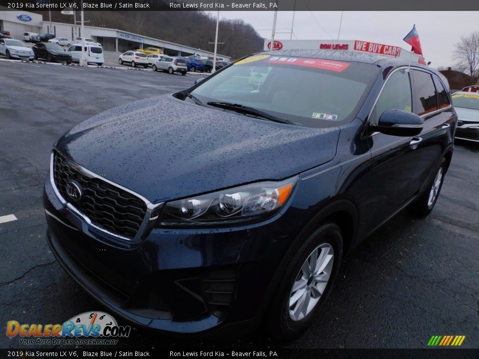 2019 Kia Sorento LX V6 Blaze Blue / Satin Black Photo #7