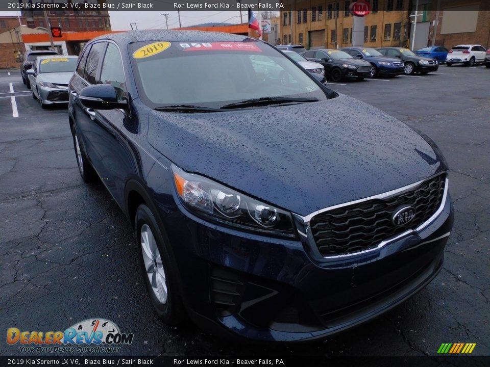 2019 Kia Sorento LX V6 Blaze Blue / Satin Black Photo #9