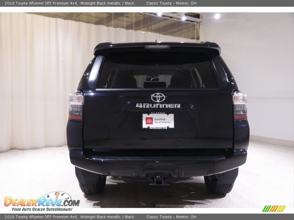 2019 Toyota 4Runner SR5 Premium 4x4 Midnight Black metallic / Black Photo #18