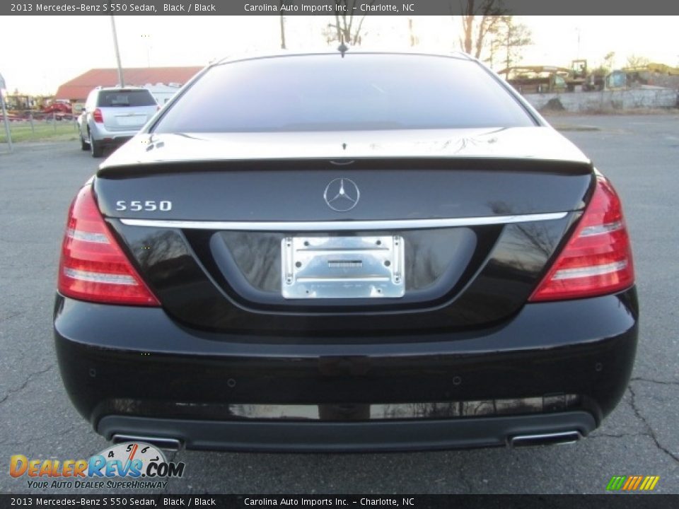 2013 Mercedes-Benz S 550 Sedan Black / Black Photo #9