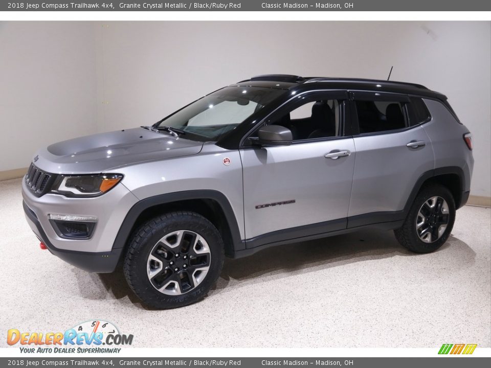 2018 Jeep Compass Trailhawk 4x4 Granite Crystal Metallic / Black/Ruby Red Photo #3