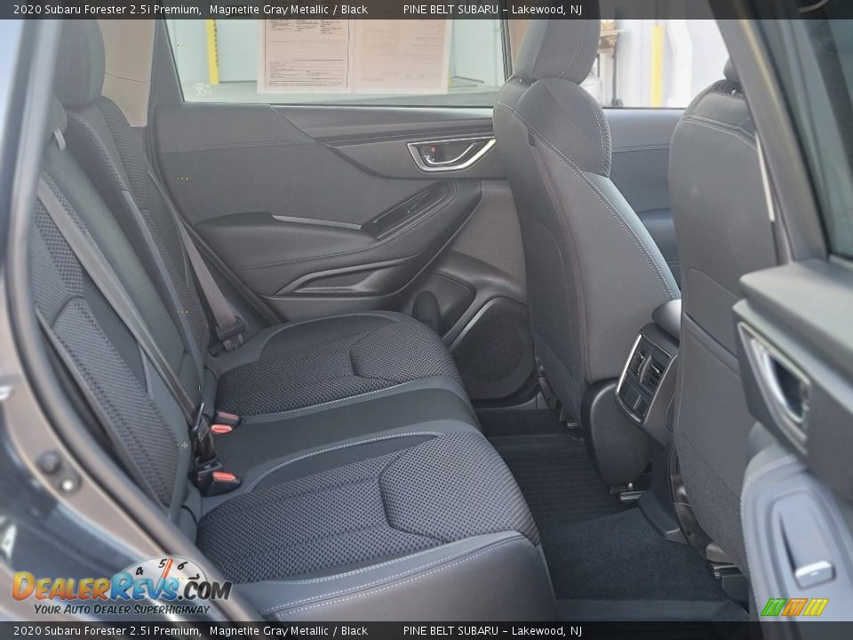 2020 Subaru Forester 2.5i Premium Magnetite Gray Metallic / Black Photo #26