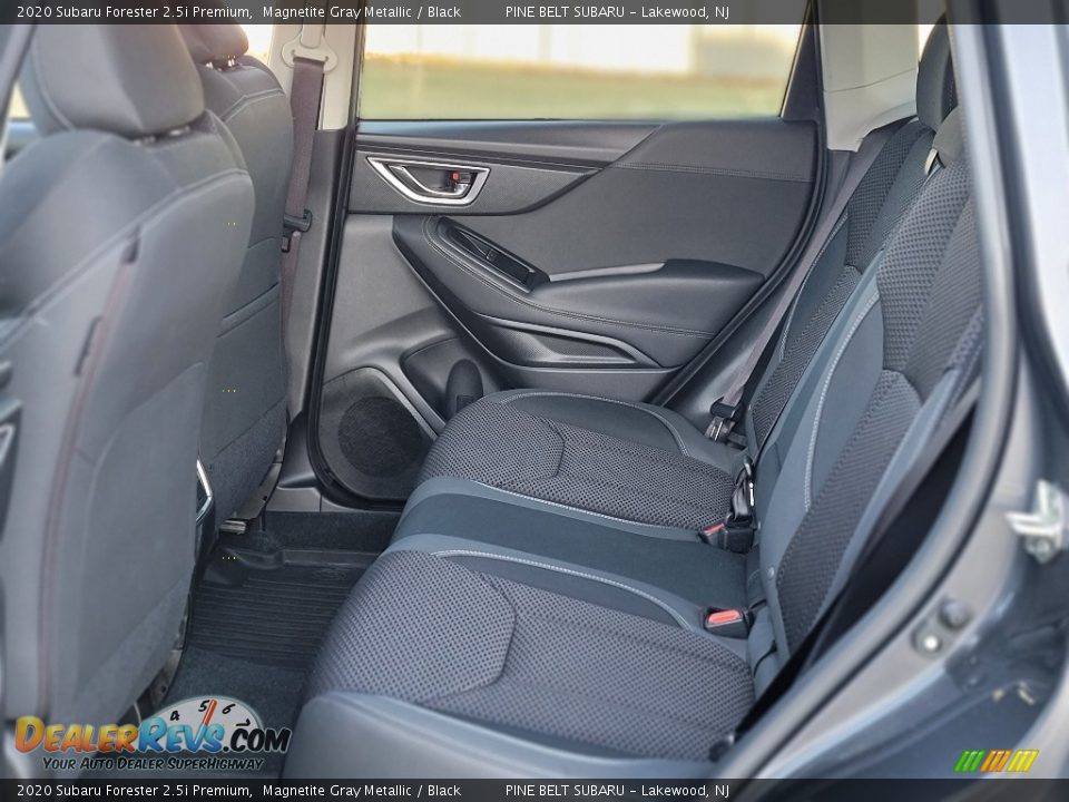 2020 Subaru Forester 2.5i Premium Magnetite Gray Metallic / Black Photo #31