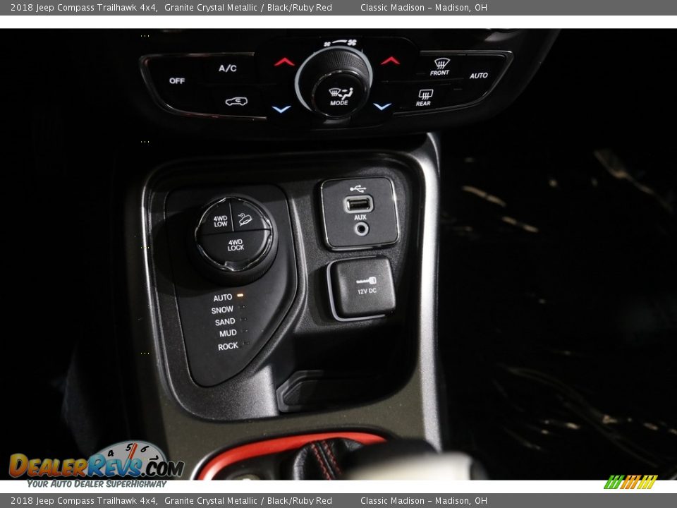 2018 Jeep Compass Trailhawk 4x4 Granite Crystal Metallic / Black/Ruby Red Photo #15