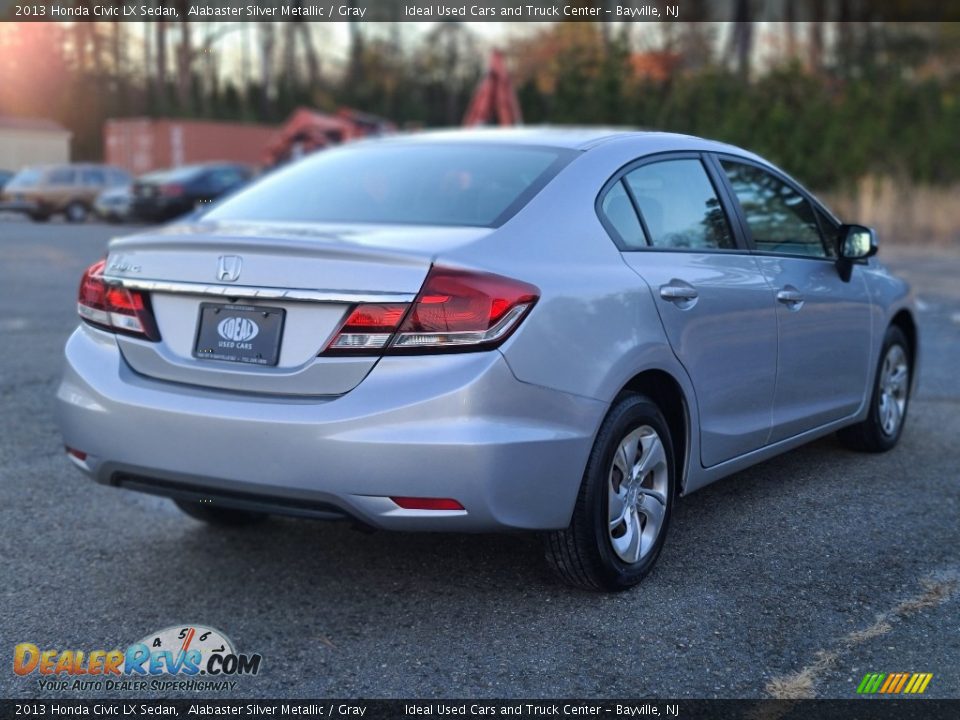 2013 Honda Civic LX Sedan Alabaster Silver Metallic / Gray Photo #5