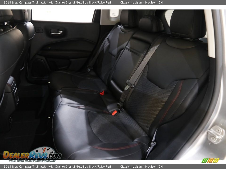 2018 Jeep Compass Trailhawk 4x4 Granite Crystal Metallic / Black/Ruby Red Photo #18