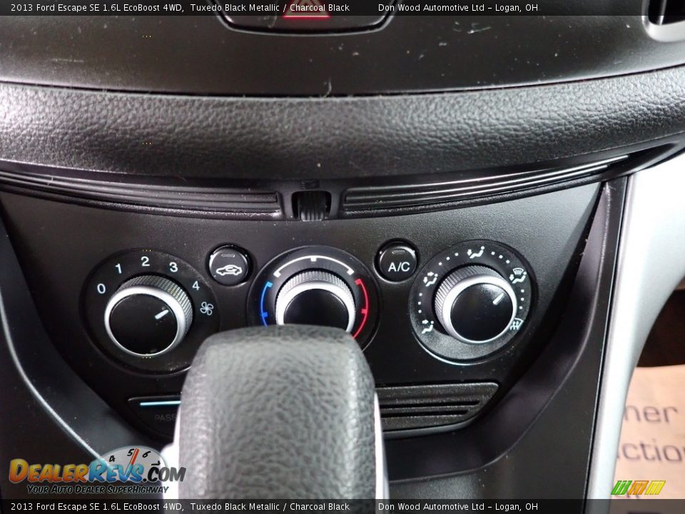 2013 Ford Escape SE 1.6L EcoBoost 4WD Tuxedo Black Metallic / Charcoal Black Photo #22