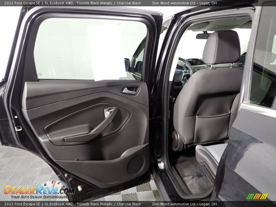 2013 Ford Escape SE 1.6L EcoBoost 4WD Tuxedo Black Metallic / Charcoal Black Photo #25