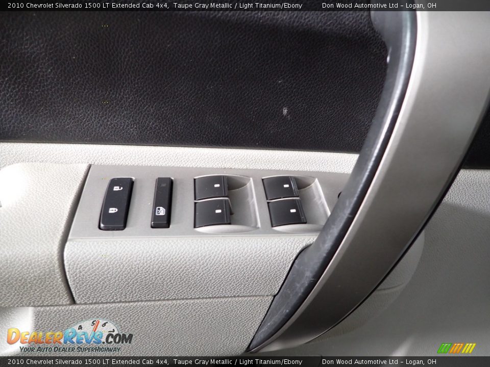 2010 Chevrolet Silverado 1500 LT Extended Cab 4x4 Taupe Gray Metallic / Light Titanium/Ebony Photo #10
