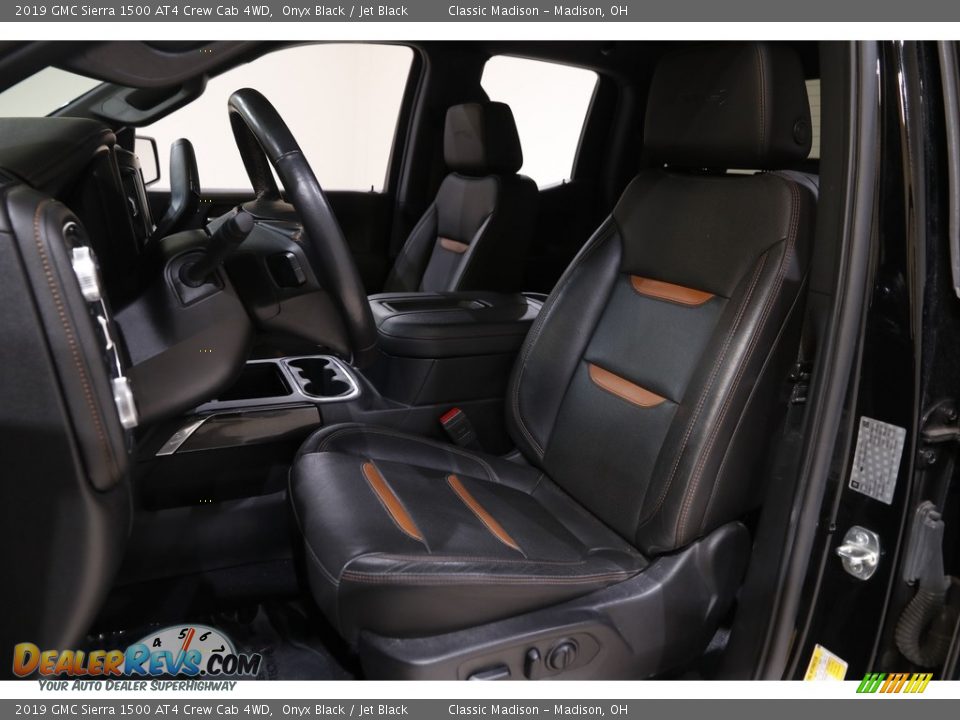 Front Seat of 2019 GMC Sierra 1500 AT4 Crew Cab 4WD Photo #5