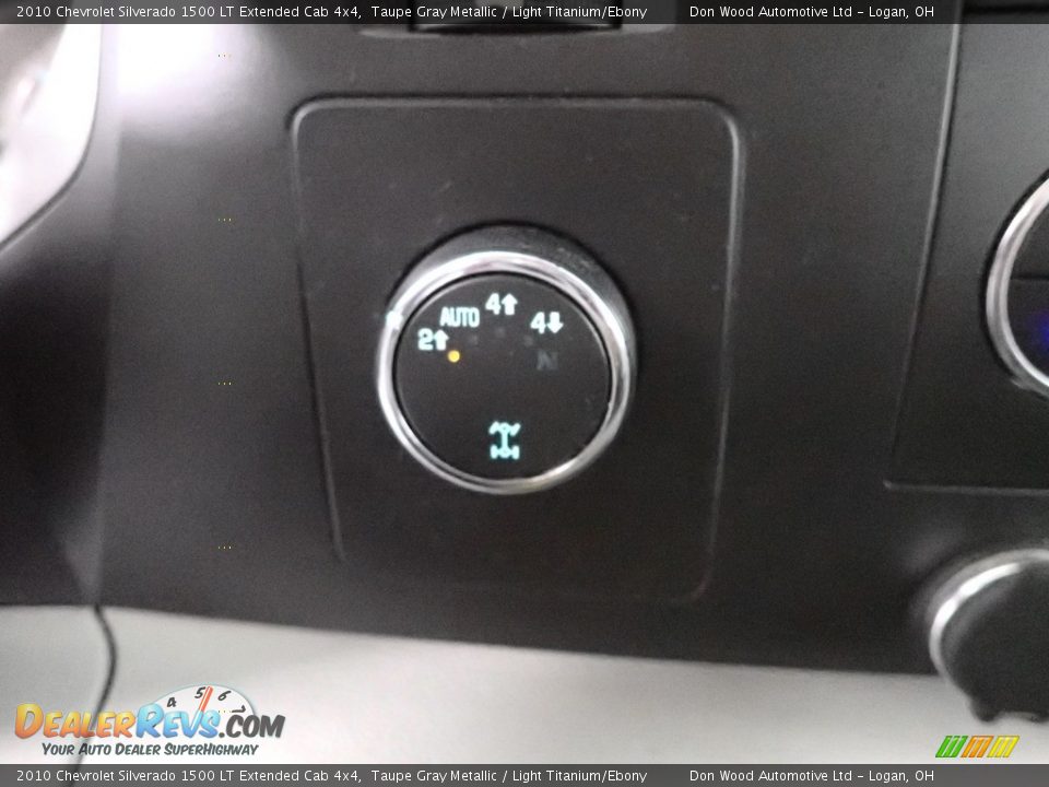 2010 Chevrolet Silverado 1500 LT Extended Cab 4x4 Taupe Gray Metallic / Light Titanium/Ebony Photo #19