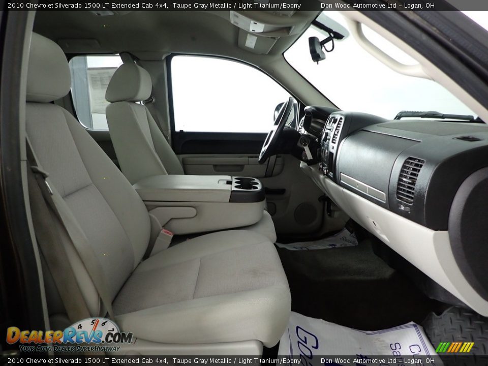 2010 Chevrolet Silverado 1500 LT Extended Cab 4x4 Taupe Gray Metallic / Light Titanium/Ebony Photo #25