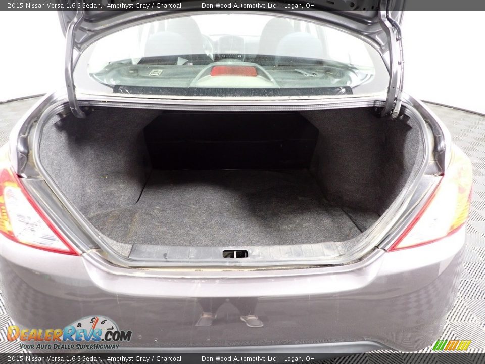 2015 Nissan Versa 1.6 S Sedan Amethyst Gray / Charcoal Photo #9