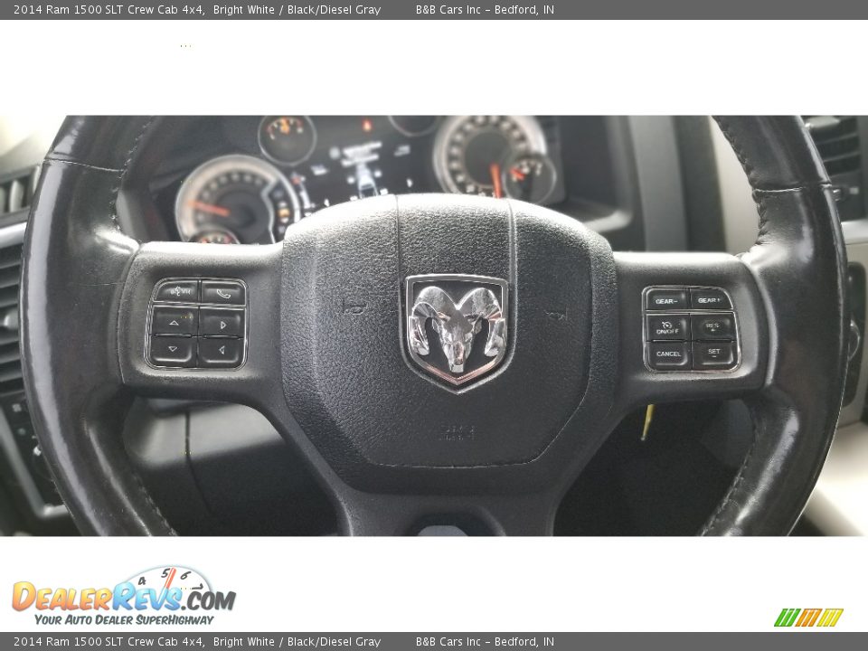 2014 Ram 1500 SLT Crew Cab 4x4 Bright White / Black/Diesel Gray Photo #13