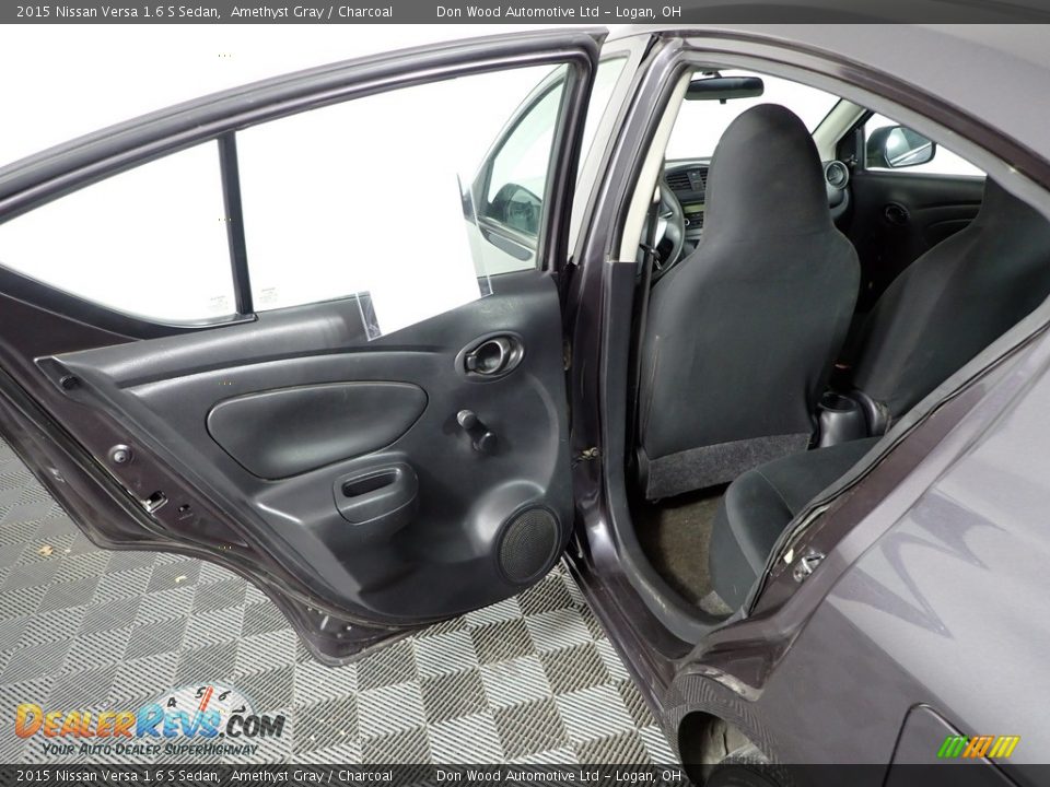 2015 Nissan Versa 1.6 S Sedan Amethyst Gray / Charcoal Photo #21