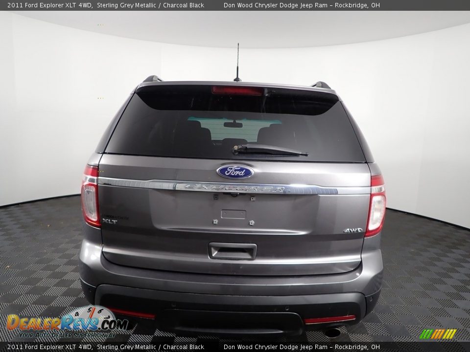 2011 Ford Explorer XLT 4WD Sterling Grey Metallic / Charcoal Black Photo #12