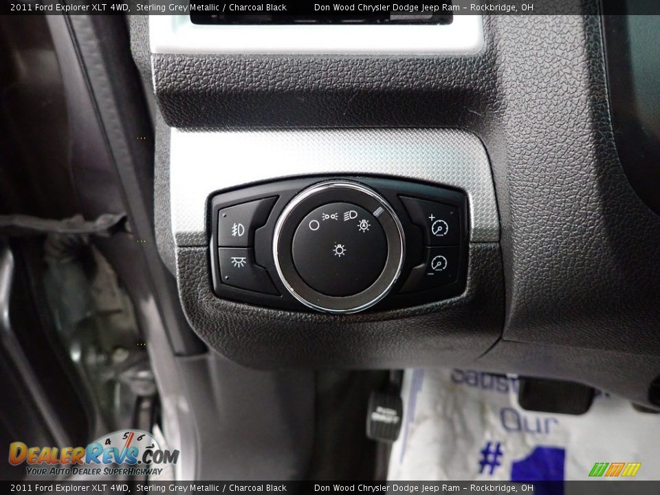 2011 Ford Explorer XLT 4WD Sterling Grey Metallic / Charcoal Black Photo #20